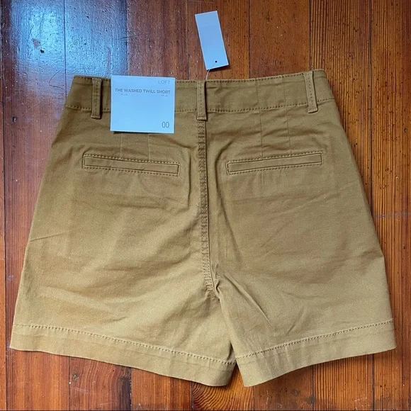 NWT Loft Curvy Washed Twill Shorts - Picture 4 of 6